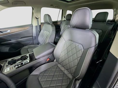 New 2026 Volkswagen Atlas SEL Premium R-Line AWD/4WD image 11