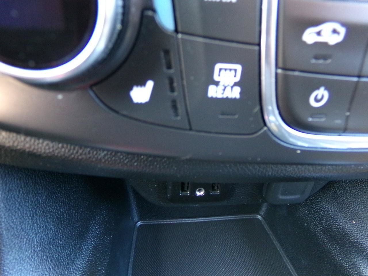 Used 2019 Chevrolet Traverse RS AWD/4WD image 28