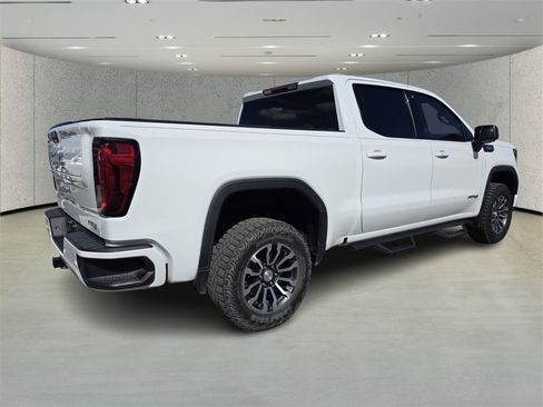 Used 2023 GMC Sierra 1500 AT4 image 3