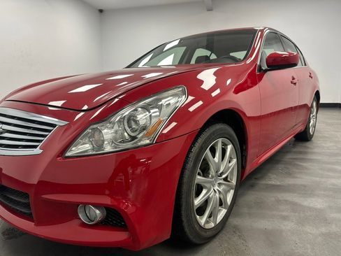 Used 2013 INFINITI G37 4dr x AWD w/ Premium Pkg image 18