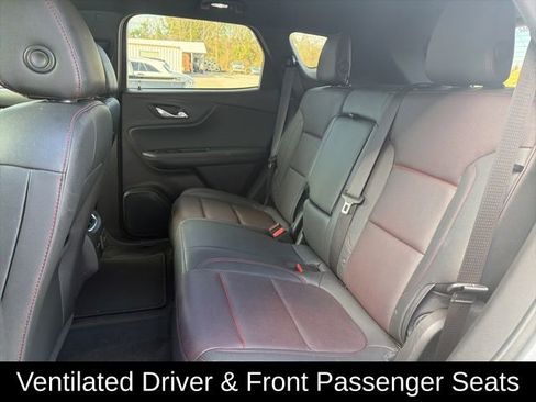 Used 2021 Chevrolet Blazer RS w/ Enhanced Convenience Package FWD image 22