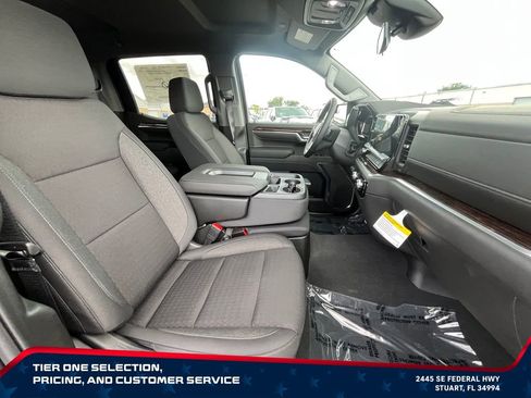 New 2026 GMC Sierra 1500 SLE RWD image 20