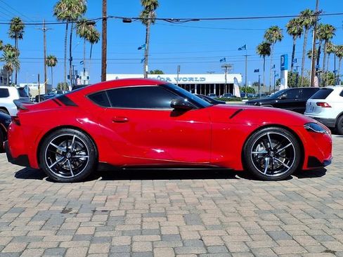Used 2020 Toyota Supra w/ Navigation & JBL Package RWD image 5
