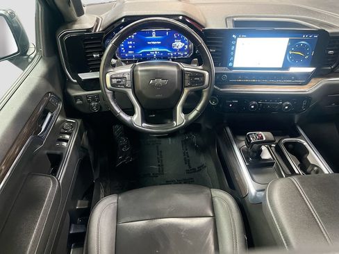 Used 2024 Chevrolet Silverado 1500 LT Trail Boss w/ LT Trail Boss Premium Package AWD/4WD image 24