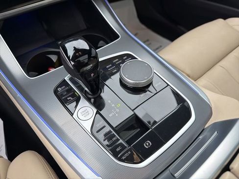 Used 2022 BMW X5 xDrive40i w/ Luxury Seating Package image 20