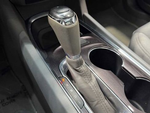 Used 2020 Chevrolet Malibu LT image 27