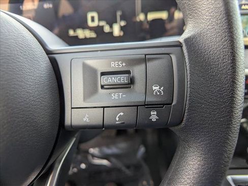 Used 2025 Nissan Kicks SV w/ Charging Package image 24