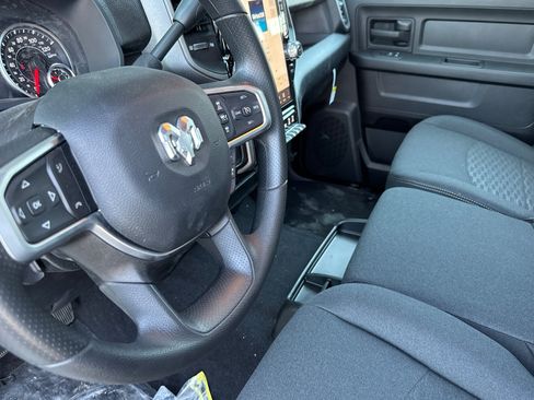 New 2026 RAM 2500 Tradesman AWD/4WD image 9
