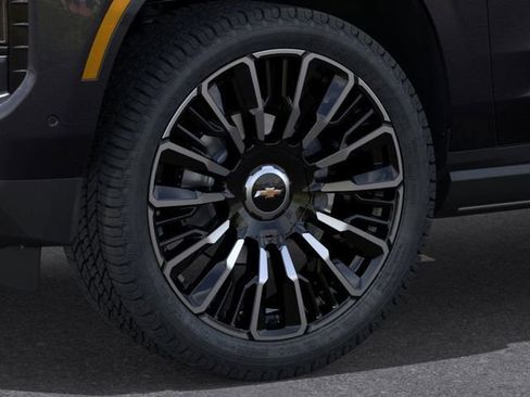 New 2026 Chevrolet Tahoe High Country image 9