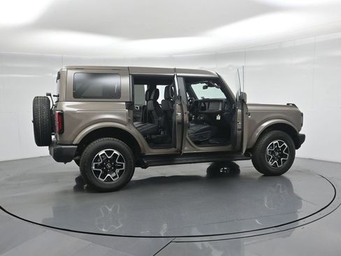 New 2026 Ford Bronco Outer Banks image 3