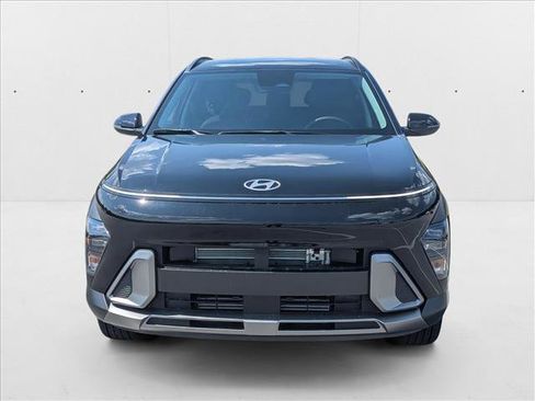 New 2026 Hyundai Kona SEL Premium image 2