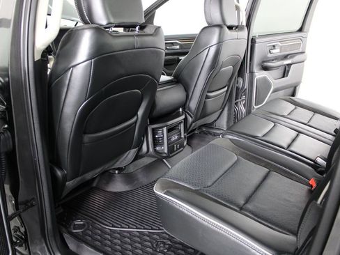 Used 2022 RAM 1500 Laramie image 32