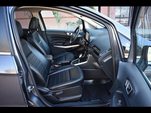 Used 2021 Ford EcoSport Titanium image 33