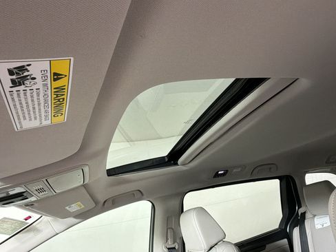 New 2026 Honda Odyssey EX-L image 16