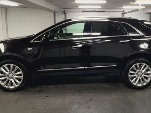 Certified 2019 Cadillac XT5 Premium Luxury FWD image 5