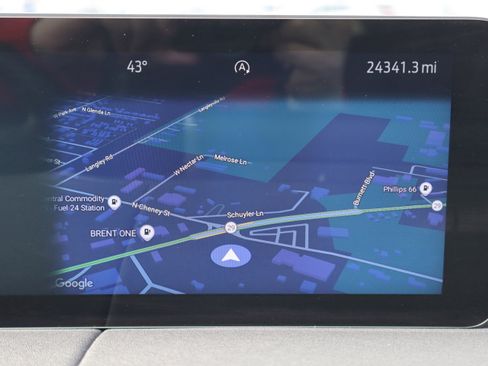 Used 2025 Ford Expedition Platinum image 39