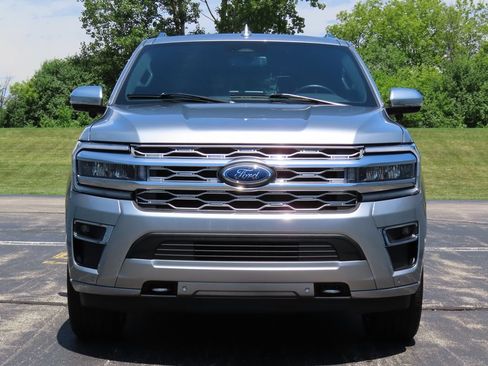 Used 2023 Ford Expedition Platinum AWD/4WD image 15