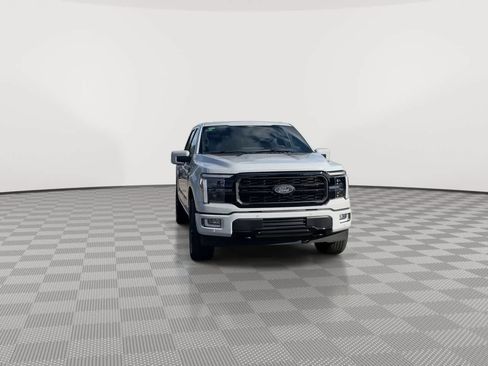 Used 2024 Ford F150 Lariat w/ Equipment Group 502A High AWD/4WD image 3