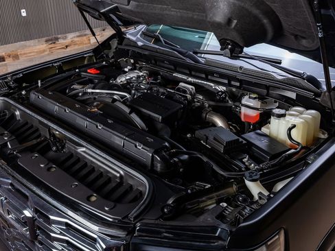 Used 2024 GMC Sierra 2500 Denali Ultimate image 40