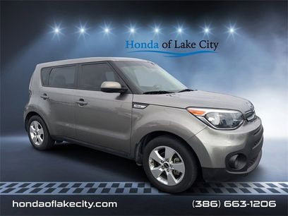 Used 2017 Kia Soul Base