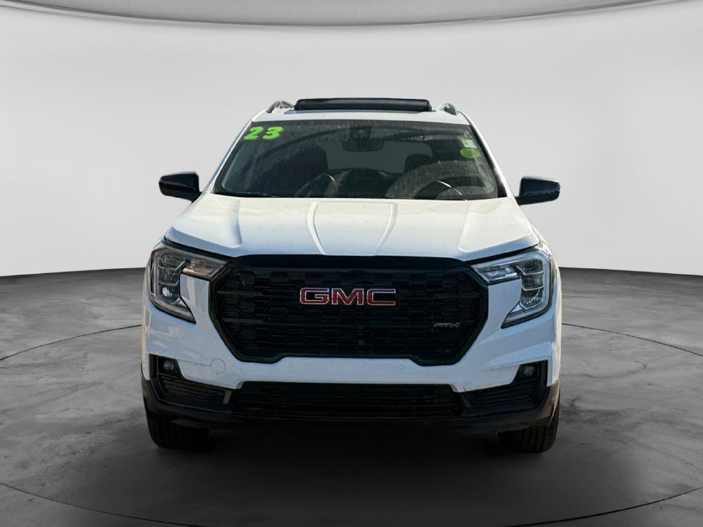 Used 2023 GMC Terrain AT4 w/ Infotainment Package II AWD/4WD image 2
