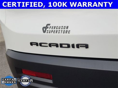 Certified 2023 GMC Acadia SLE w/ Driver Convenience Package image 4