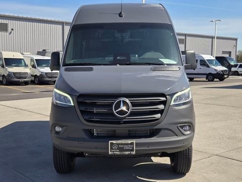 New 2026 Mercedes-Benz Sprinter 2500 image 34