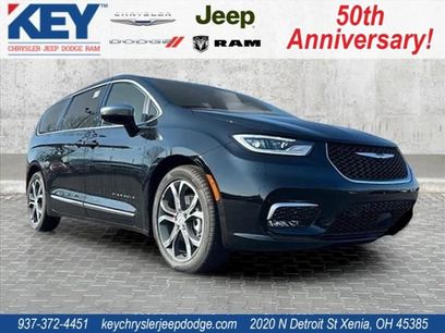New 2026 Chrysler Pacifica Pinnacle