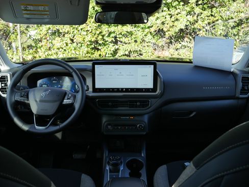 Certified 2025 Ford Bronco Sport Big Bend w/ Convenience Package image 8