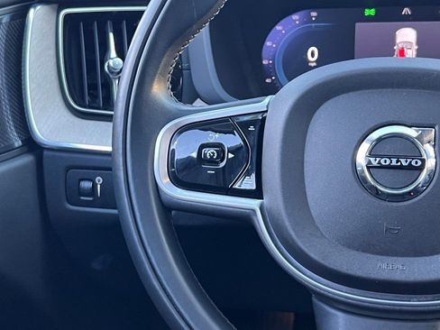 Used 2022 Volvo XC60 B6 Inscription w/ Advanced Package image 33