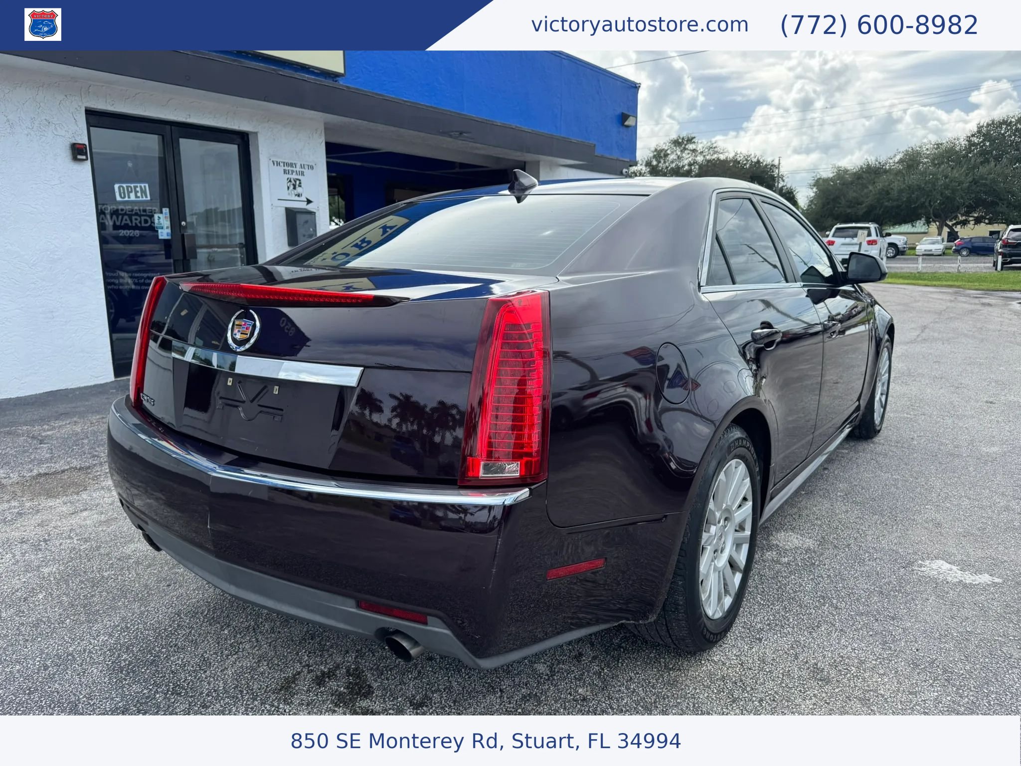 Used 2010 Cadillac CTS Luxury RWD image 9