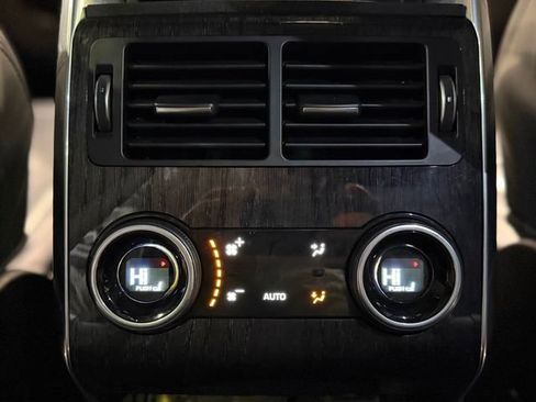 Used 2018 Land Rover Range Rover Sport HSE image 42