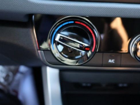 New 2026 Kia Seltos LX image 26