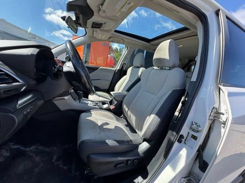 Used 2022 Subaru Forester Premium AWD/4WD image 10