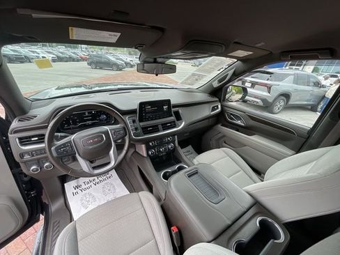 Used 2023 GMC Yukon XL SLE RWD image 20