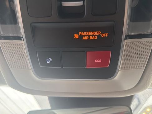 New 2025 Hyundai Tucson Limited image 49