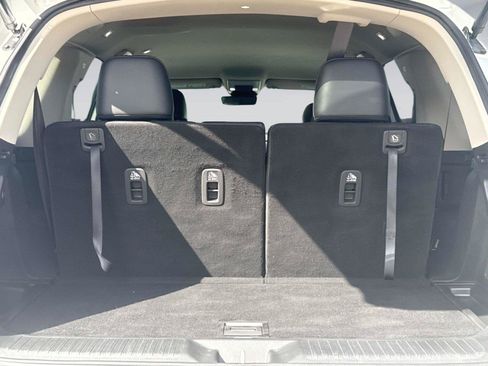 Certified 2024 Honda Pilot EX-L image 12