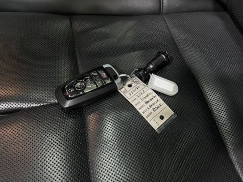 Used 2023 Lincoln Navigator L Reserve AWD/4WD image 37