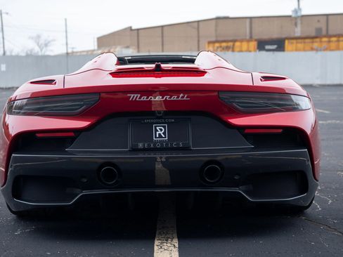 Used 2023 Maserati MC20 Spyder image 17