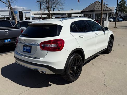 Used 2017 Mercedes-Benz GLA 250 4MATIC image 6