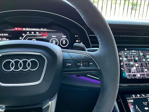 Used 2024 Audi RS Q8 image 24