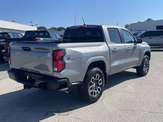 Used 2023 Chevrolet Colorado Z71 w/ Z71 Convenience Package 2 AWD/4WD video 3