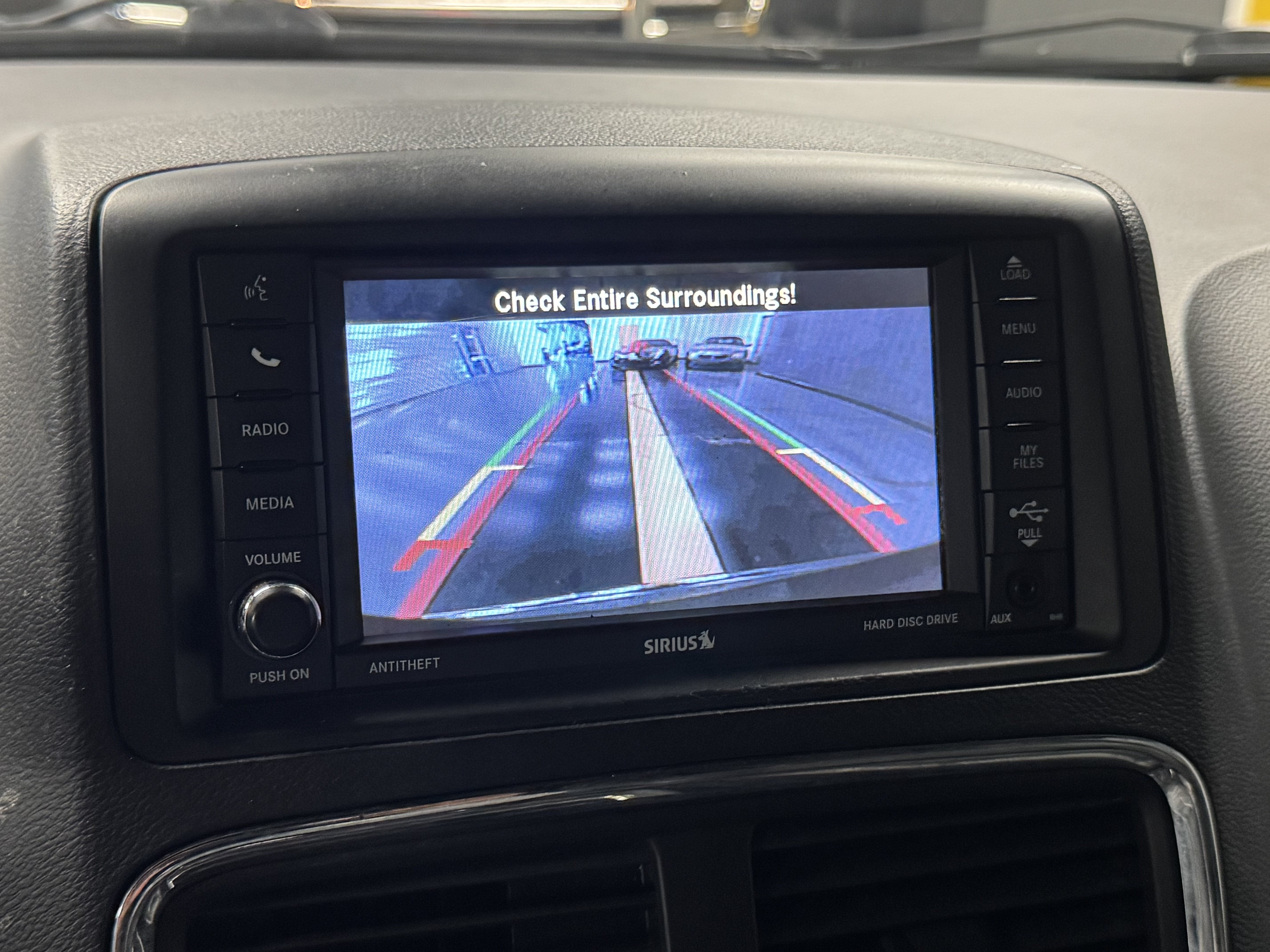 Used 2018 Dodge Grand Caravan GT FWD image 12