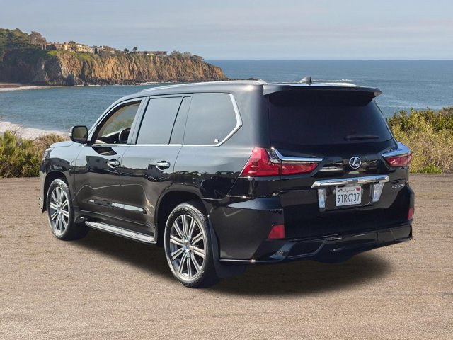 Used 2017 Lexus LX 570 4WD w/ Luxury Package image 7