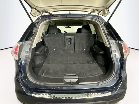 Used 2015 Nissan Rogue SV AWD/4WD image 28