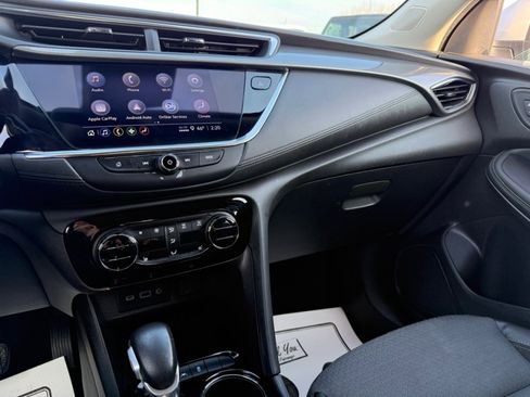 Used 2022 Buick Encore GX Select w/ Safety Package II image 29