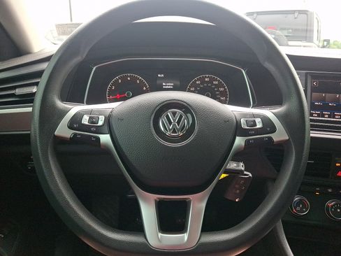 Used 2019 Volkswagen Jetta S w/ Driver Assistance Package FWD image 18