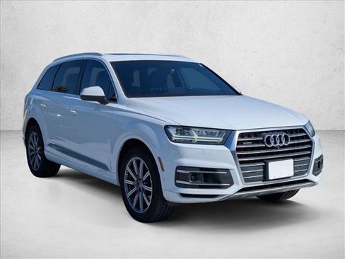 Used 2019 Audi Q7 3.0T Premium Plus w/ Premium Plus Package AWD/4WD image 3