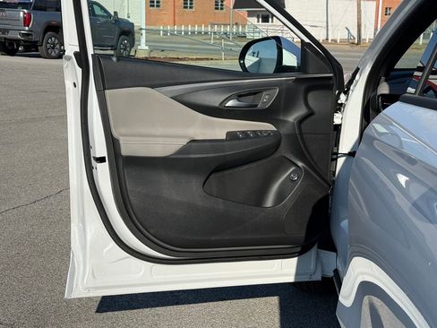 New 2026 Buick Envista Avenir image 27