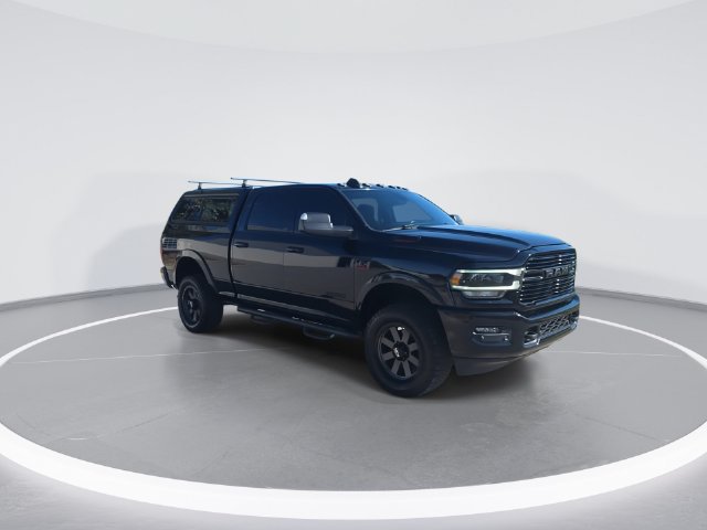 Used 2022 RAM 2500 Laramie AWD/4WD image 2